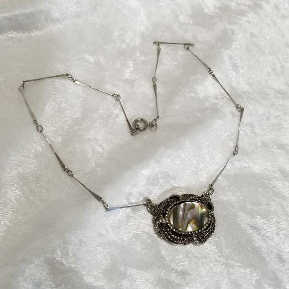 Vintage Abalone Mother of Pearl necklace 1"x3/4" 11913 - Picture 6 of 11